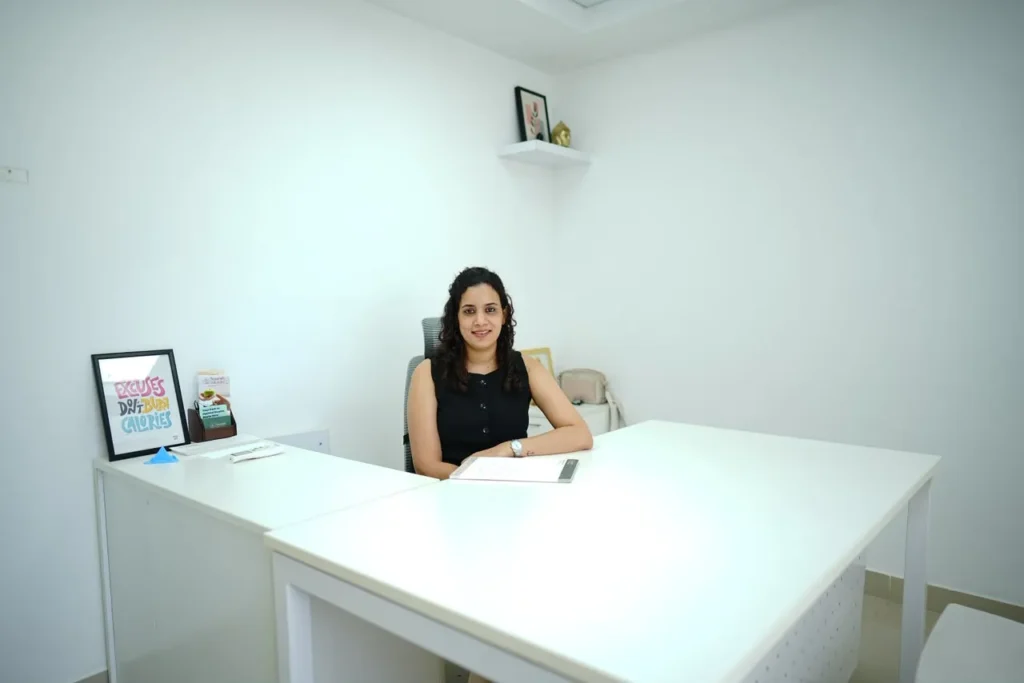 Online dietitian consultation with Nourish With Relma